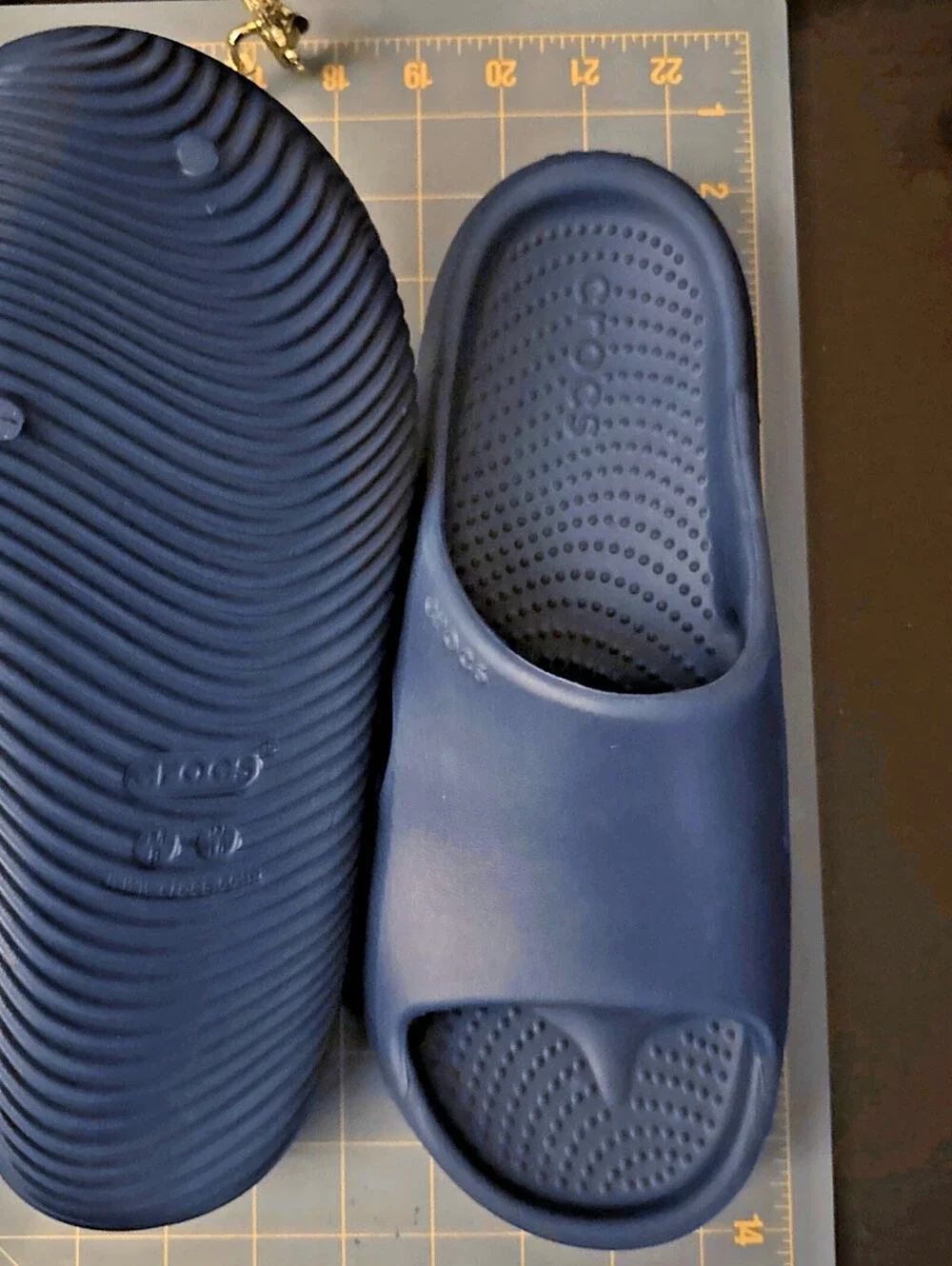 Crocs Mellow Recovery Slides NAVY BLUE Men’s 8 Women’s 10 Comfort Sandals